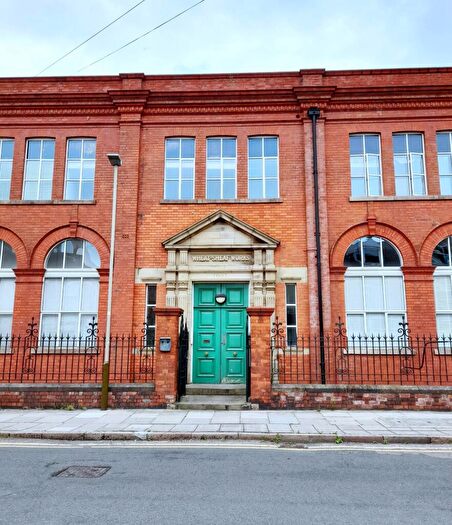 Studio To Rent In Cowper Street, Aylestone, Leicester, LE2