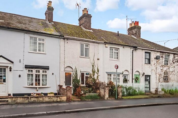 2 Bedroom Terraced House For Sale In Gamnel Terrace, Tring, HP23