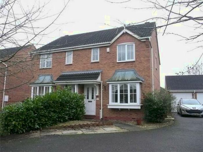 3 Bedroom Semi-Detached House To Rent In Lutterworth, LE17