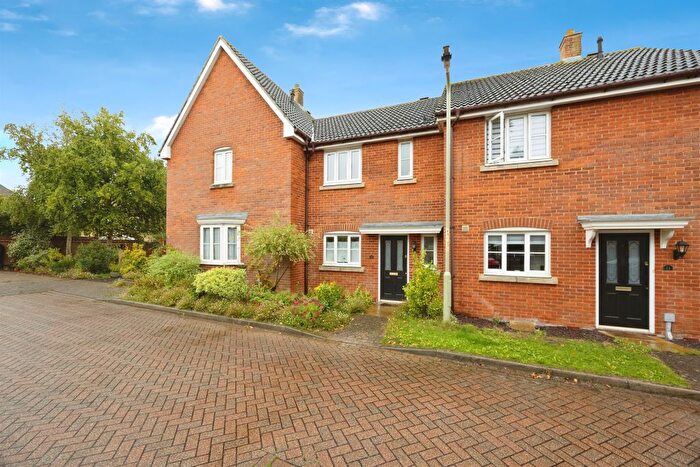 2 Bedroom Terraced House For Sale In Vespasian Way, Kingsnorth, Ashford, TN23