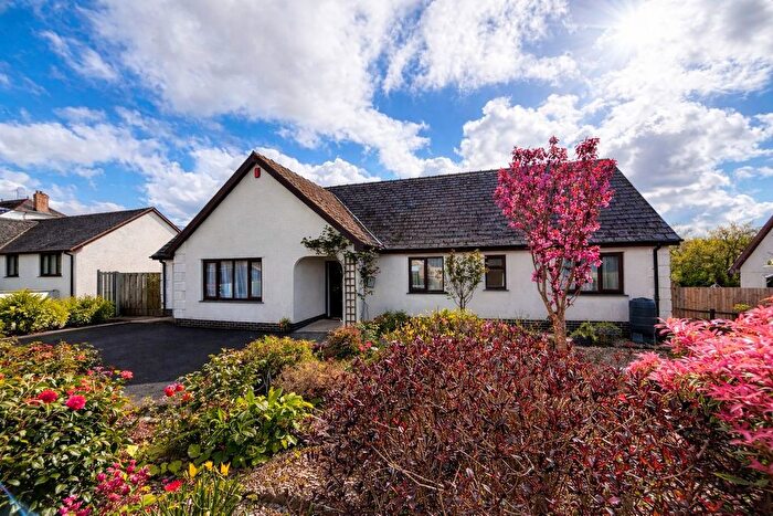 3 Bedroom Detached Bungalow For Sale In Temple Bar, Felinfach, Lampeter, SA48