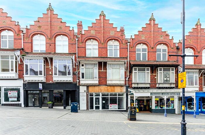 1 Bedroom Apartment For Sale In Station Road, Colwyn Bay, Conwy, LL29