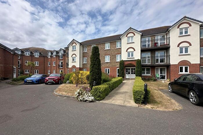 2 Bedroom Retirement Property For Sale In Beechwood Avenue, Deal, CT14