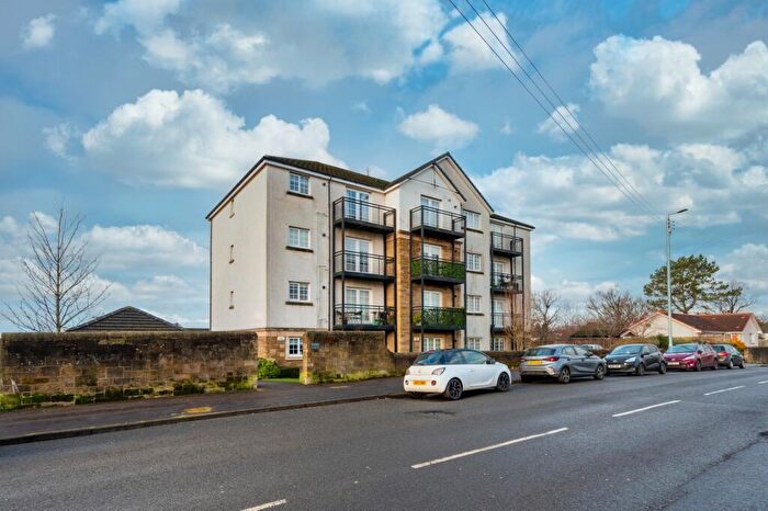 2 Bedroom Flat To Rent In Knightswood Road, Flat -, Glasgow, Glasgow, G13