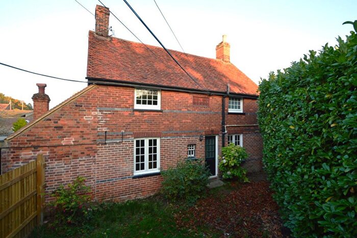2 Bedroom Cottage To Rent In Bovingdon Road, Braintree, CM7
