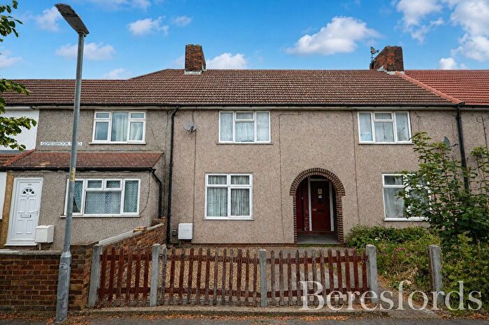 2 Bedroom Terraced House For Sale In Goresbrook Road, Dagenham, RM9