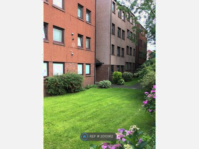 2 Bedroom Flat To Rent In West Winnelstrae, Edinburgh, EH5