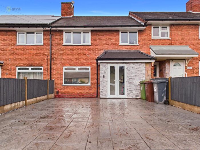 3 Bedroom Terraced House For Sale In Withy Grove, Kingshurst, Solihull, B37