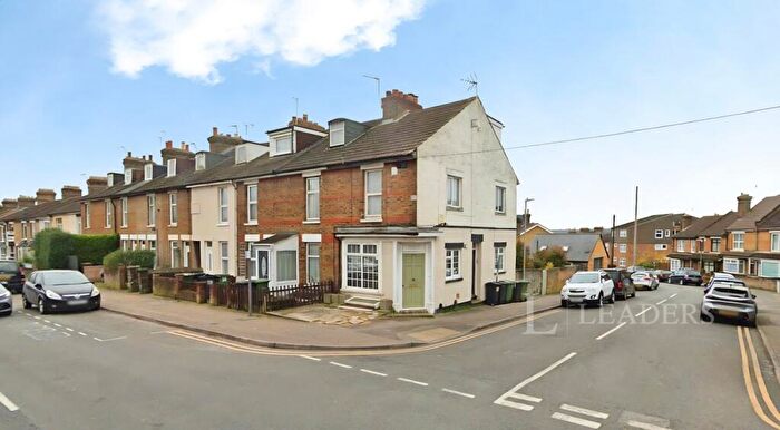 2 Bedroom Terraced House To Rent In Tonbridge Road, Maidstone, Kent, ME16