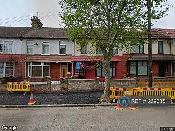 5 Bedroom Terraced House To Rent In Plaistow, Plaistow, E13