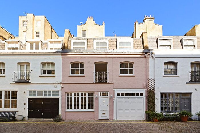 3 Bedroom Terraced House For Sale In Petersham Place, London, SW7