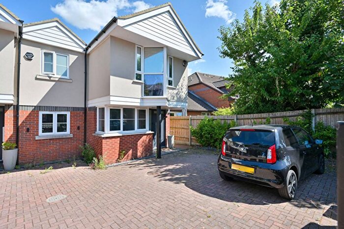 3 Bedroom Terraced House To Rent In Sparrows Herne, Bushey, WD23