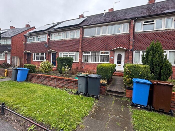 3 Bedroom Town House For Sale In Newcastle Street, Middleport, Stoke-On-Trent, ST6