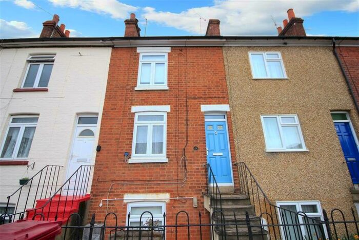 3 Bedroom Terraced House To Rent In Battle Street, Reading, Berkshire, RG1