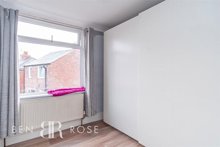 2 Bedroom End Of Terrace House For Sale In Cross Street, Leyland, PR25