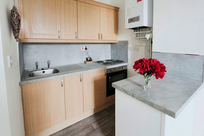 1 Bedroom Flat To Rent In Granton Road, Edinburgh, EH5