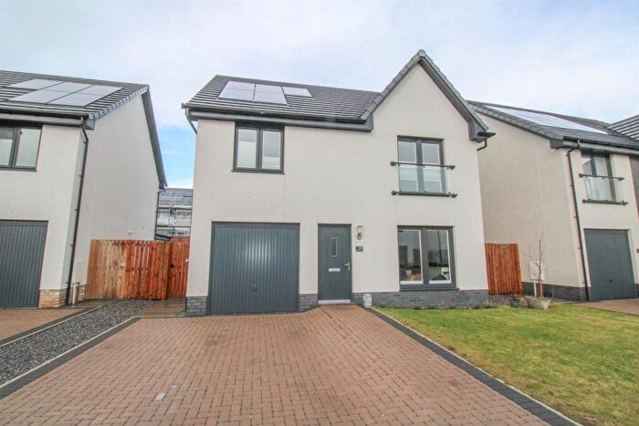 4 Bedroom Detached House For Sale In Golf View Road, Inverness, IV3