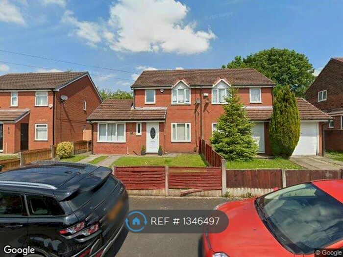 3 Bedroom Semi-Detached House To Rent In Everest Road, Atherton, M46