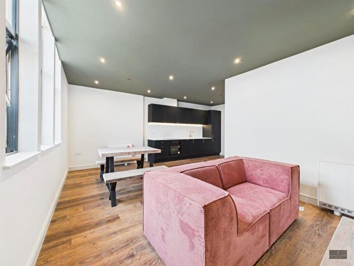 2 Bedroom Flat To Rent In Paternoster House, Exeter, EX4