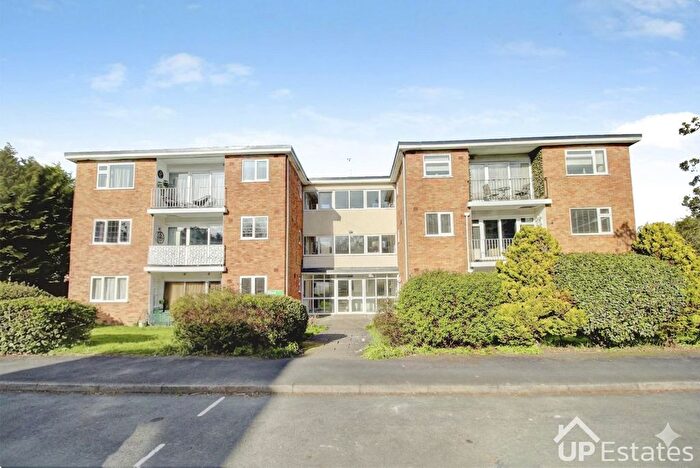 2 Bedroom Flat For Sale In Ilford Court, Binley Woods, Coventry, CV3