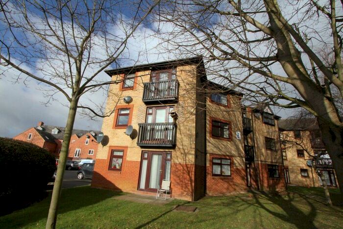 1 Bedroom Apartment To Rent In Northumberland Court, Duke Street, Banbury, Oxon, OX16