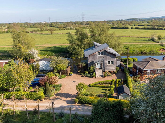 2 Bedroom Detached House For Sale In The Retreat, Lower Holme, Zouch, LE12