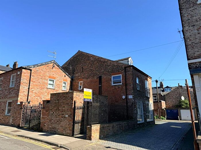 1 Bedroom Flat To Rent In East Mount Road, York, YO24