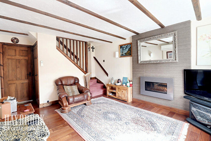 2 Bedroom Semi-Detached House For Sale In Ralston Place, Halfway, S20