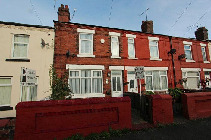 3 Bedroom Terraced House To Rent In Crescent Road, Ellesmere Port, CH65
