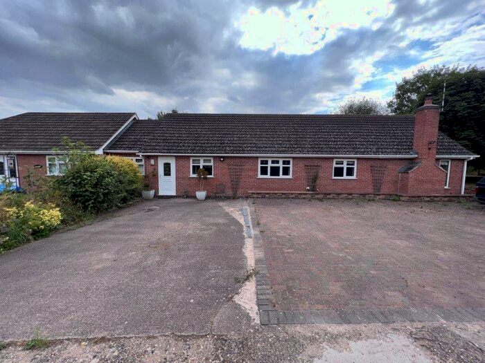 2 Bedroom Bungalow To Rent In Bungalow Potters Kiln, Stanton Road, LE9