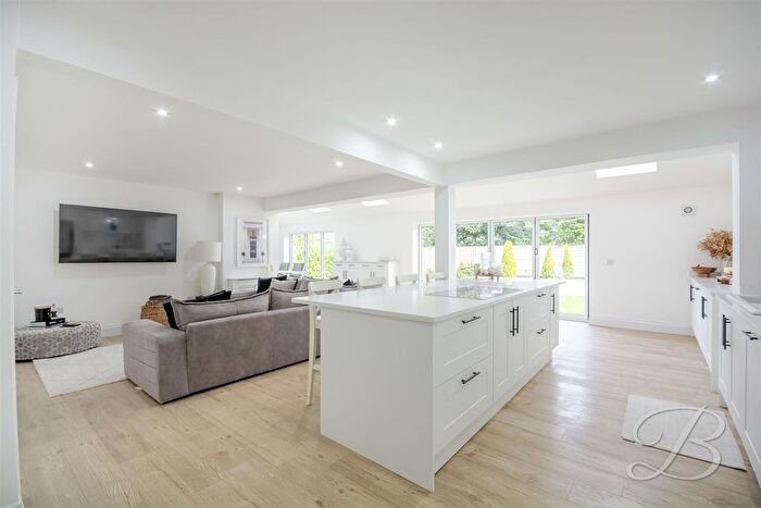 5 Bedroom Detached House For Sale In The Avenue, Mansfield, NG18