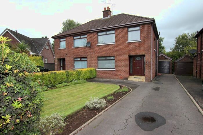 3 Bedroom Semi-Detached House For Sale In Mossgrove Park, Newtownabbey, County Antrim, BT36