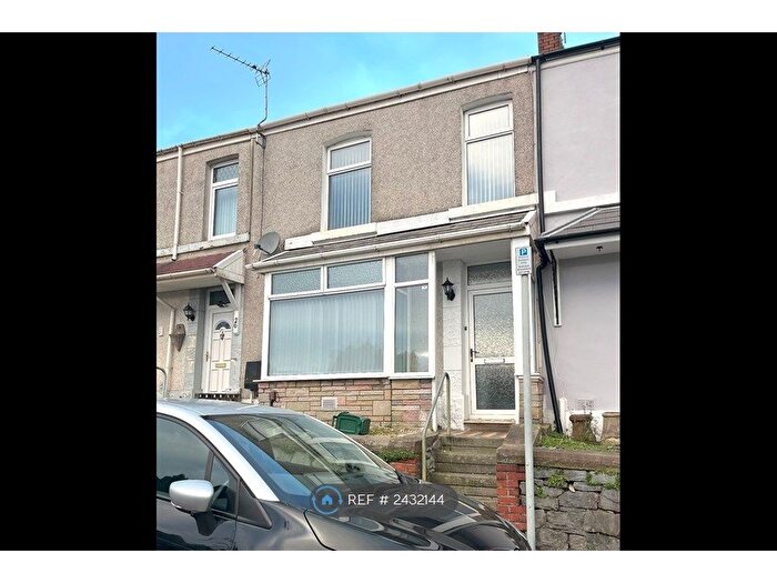 4 Bedroom Terraced House To Rent In Essex Terrace, Plasmarl, Swansea, SA6