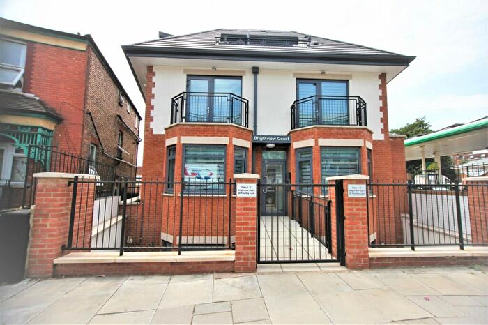 2 Bedroom Flat To Rent In Brightview Court, Finchley Lane, Hendon, NW4