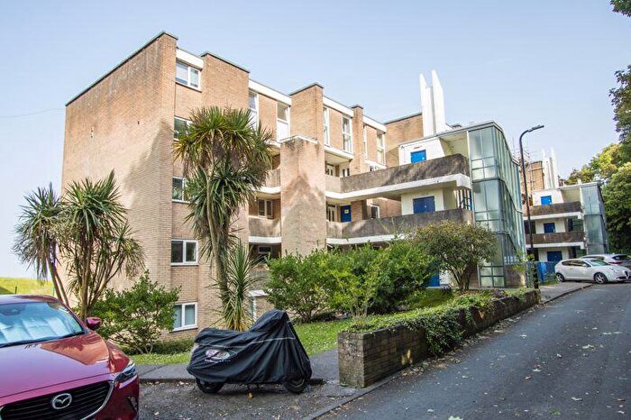 1 Bedroom Flat To Rent In Clwyd, Penarth, CF64