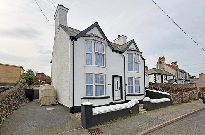 3 Bedroom Detached House For Sale In Llaneilian Road, Amlwch, Isle Of Anglesey, LL68