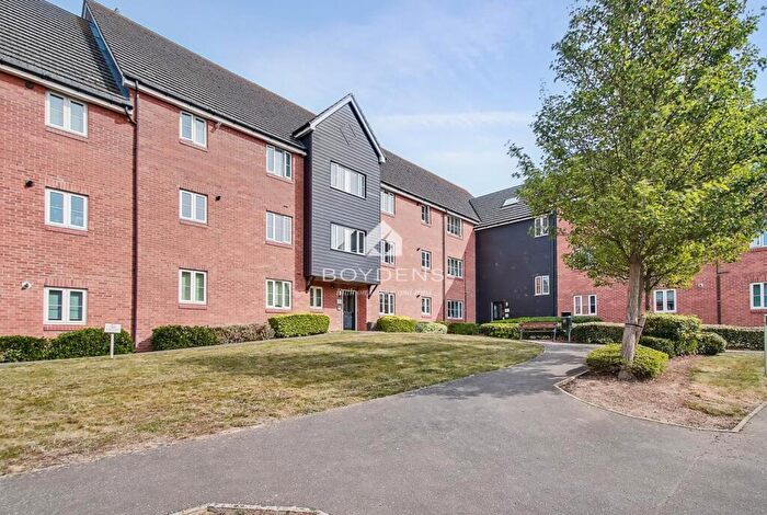 2 Bedroom Flat To Rent In Swinborne House, Braintree, CM7