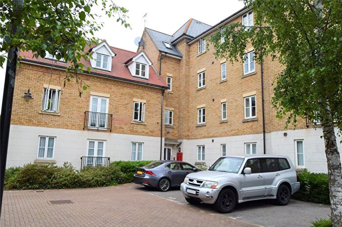 2 Bedroom Flat For Sale In Alnesbourn Crescent, Ravenswood, Ipswich, IP3