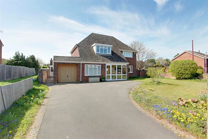 4 Bedroom Detached House For Sale In Vicarage Road, Marsworth, Tring, HP23