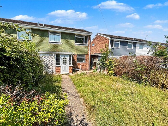3 Bedroom Semi Detached House For Sale In Trelawn Crescent, Lordswood, Kent, ME5