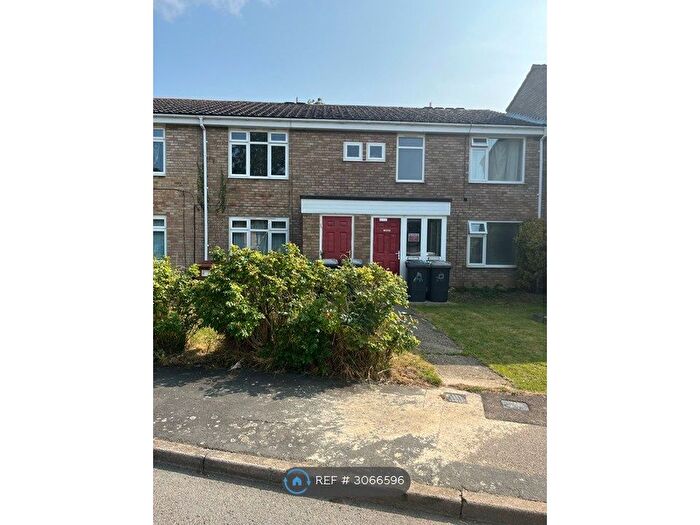 1 Bedroom Maisonette To Rent In Compton Way, Earls Barton, Northampton, NN6