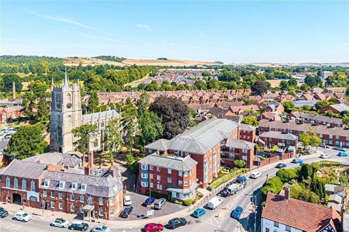 2 Bedroom Apartment For Sale In Chantry Court, New Park Street, Devizes, SN10
