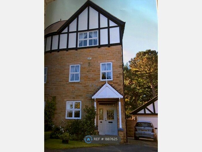 4 Bedroom Semi-Detached House To Rent In Chapman Square, Harrogate, HG1