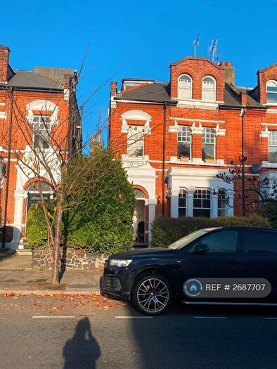 2 Bedroom Flat To Rent In Cecile Park, London, N8