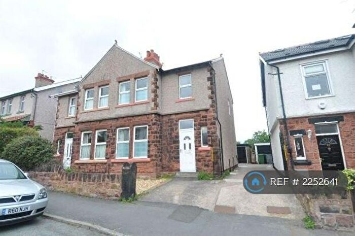 3 Bedroom Semi-Detached House To Rent In Tower Road South, Wirral, CH60
