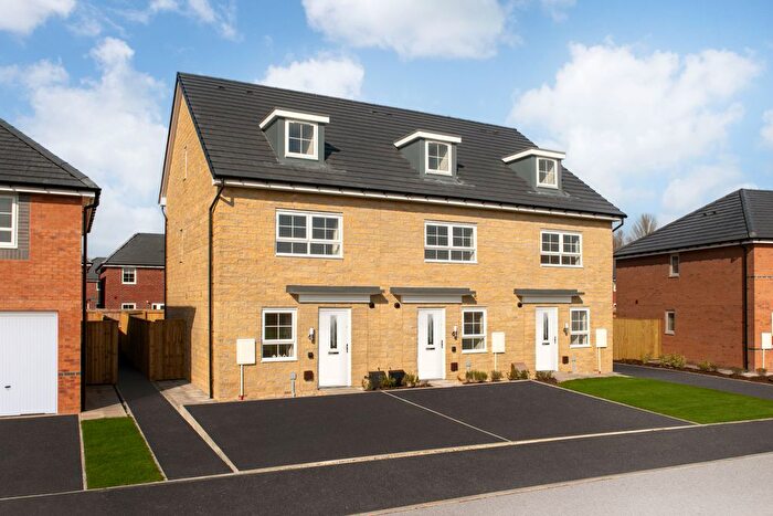 4 Bedroom End Of Terrace House For Sale In "Kingsville" At Walmersley Old Road, Bury, BL9
