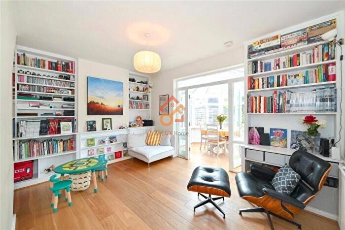 2 Bedroom House To Rent In Manchester Grove, London, E14