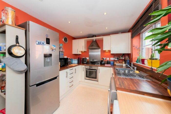 2 Bedroom Terraced House To Rent In Wiltshire Crescent, Basingstoke, RG22