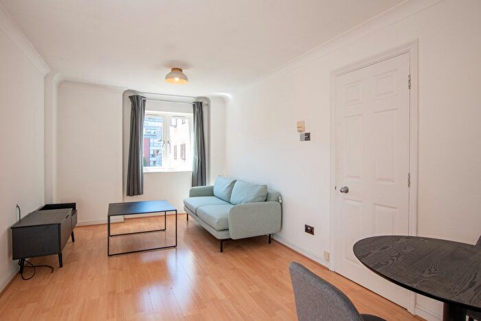 1 Bedroom Flat To Rent In Langtons Wharf, Leeds, LS2
