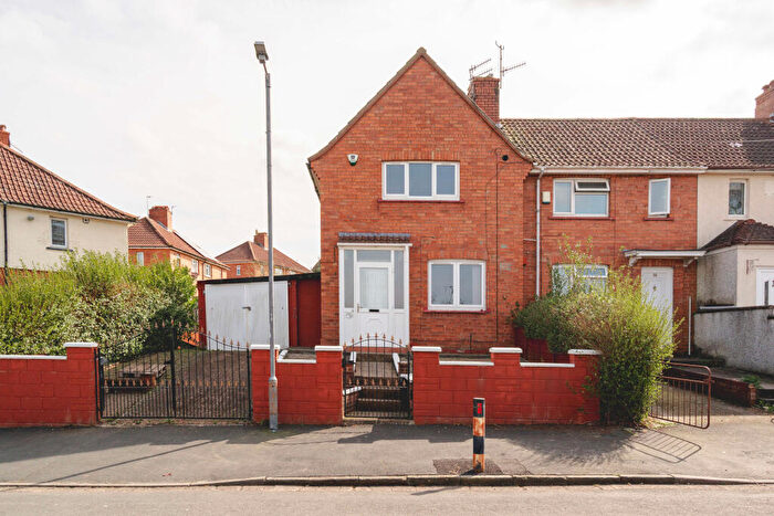 2 Bedroom End Of Terrace House For Sale In Downton Road, Knowle, Bristol, BS4
